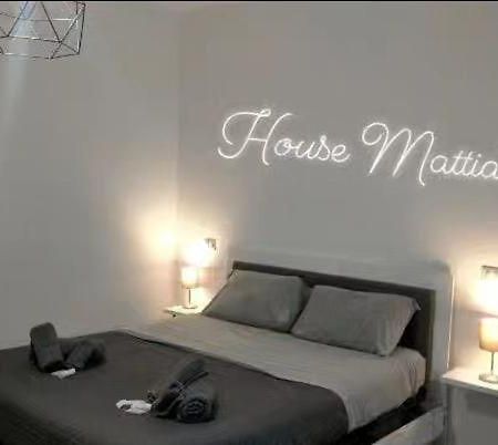 House Mattia Apartment Bari Exterior photo